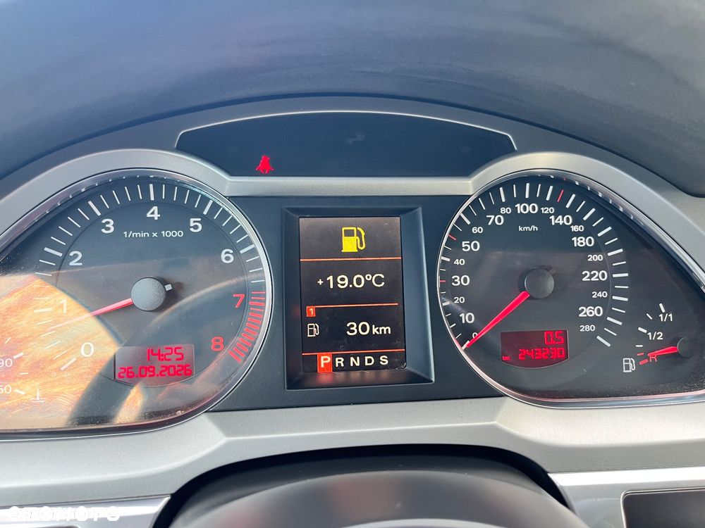 Audi A6 Avant 3.2 FSI tiptronic quattro - 18