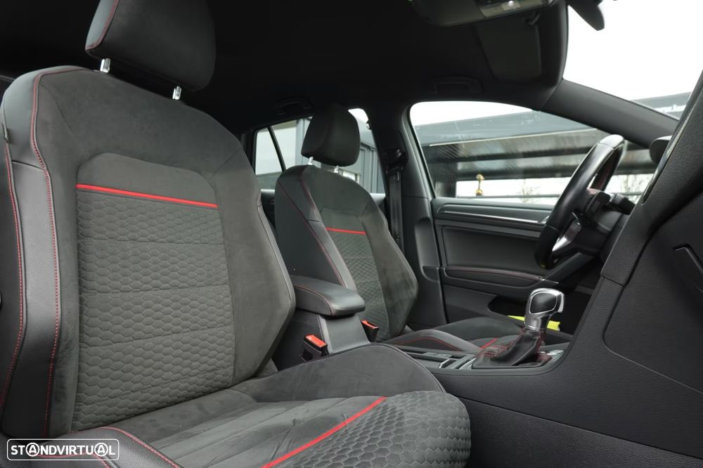 VW Golf GTI 2.0 TSI OPF DSG Performance - 5