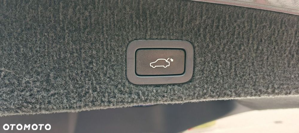 Volvo V70 D3 Momentum - 29