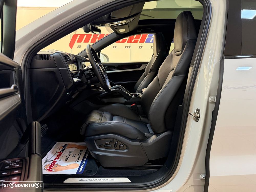 Porsche Cayenne Coupé S E-Hybrid - 22