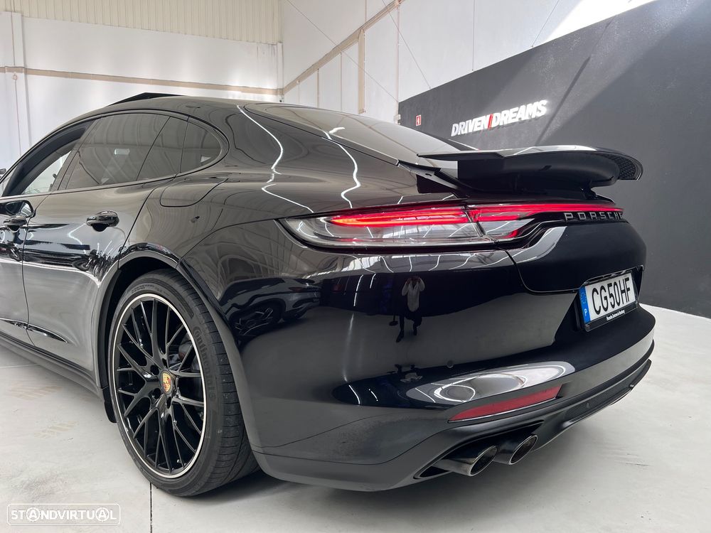 Porsche Panamera 4 E-Hybrid Platinum Edition - 24
