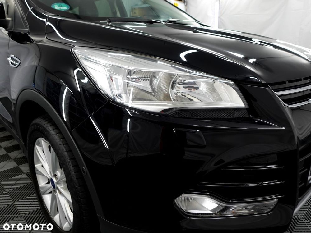 Ford Kuga 2.0 TDCi FWD Titanium - 23