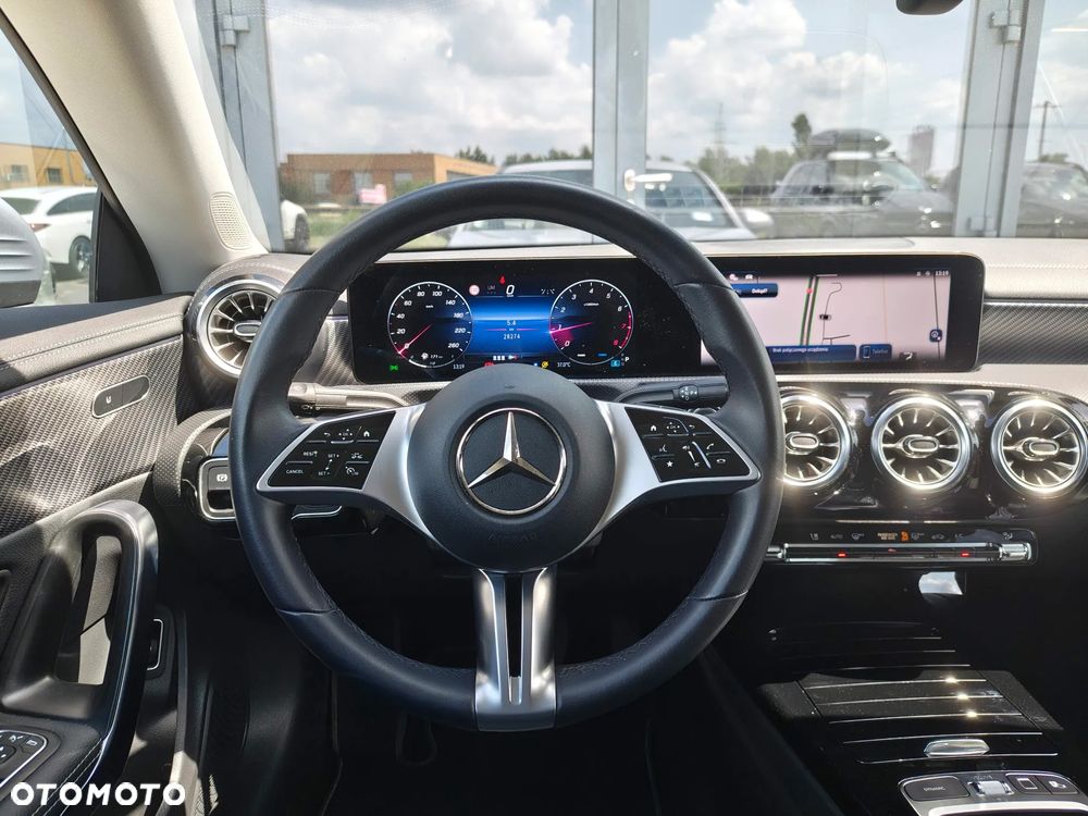 Mercedes-Benz CLA 180 mHEV Progressive 7G-DCT - 14