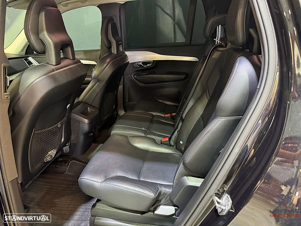 Volvo XC 90 2.0 D4 Momentum - 19