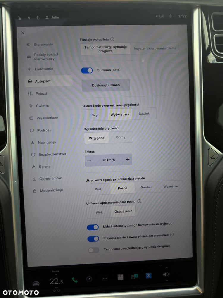 Tesla Model S - 27