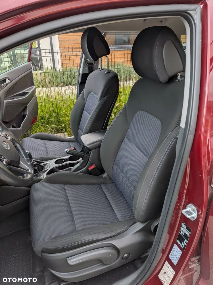 Hyundai Tucson 2.0 CRDI BlueDrive GO 2WD - 16
