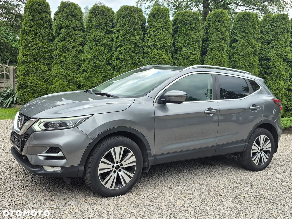 Nissan Qashqai 1.3 DIG-T ZAMA - 4