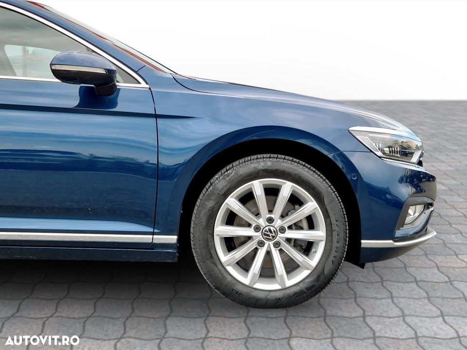 Volkswagen Passat 2.0 TDI DSG Highline - 11