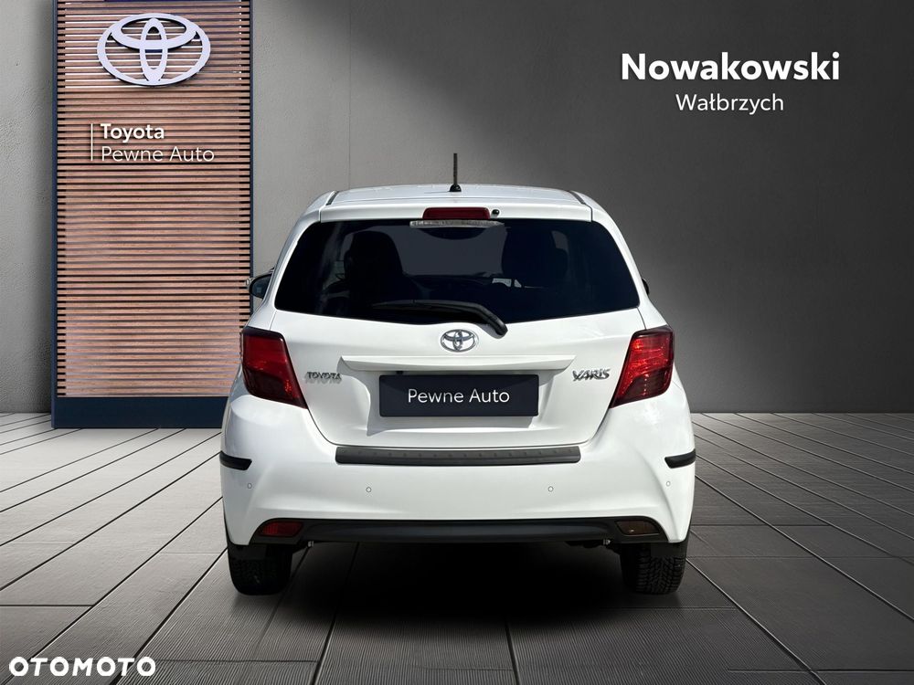 Toyota Yaris - 5