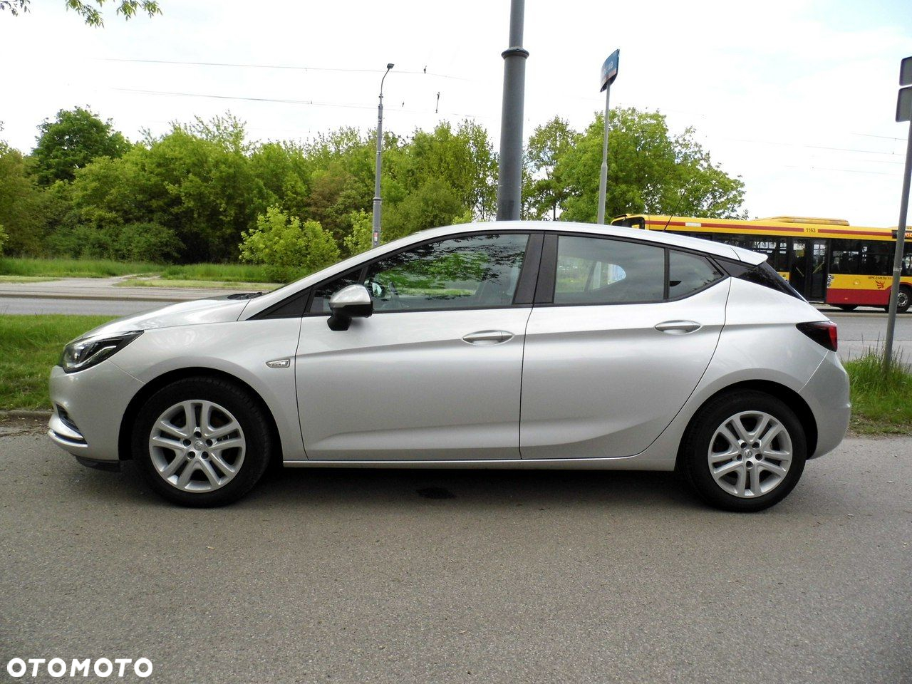 Opel Astra - 4