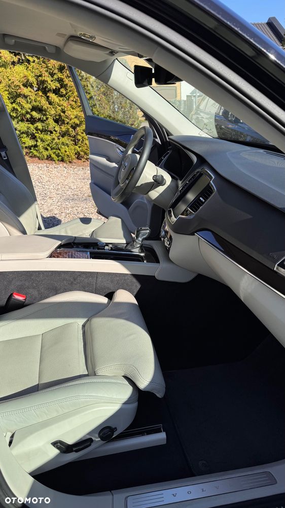 Volvo XC 90 D5 AWD Inscription - 12