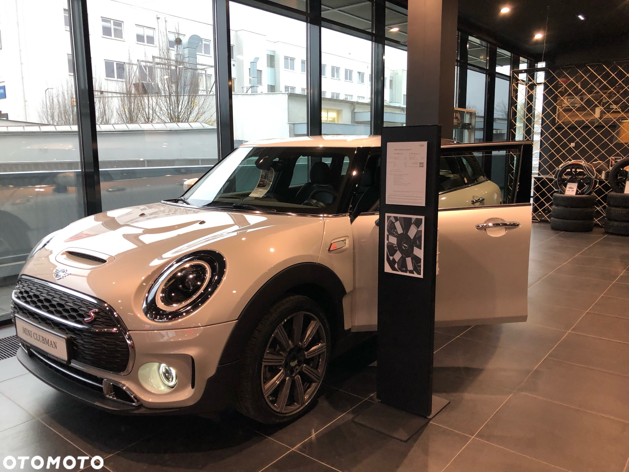MINI Clubman Cooper S - 16