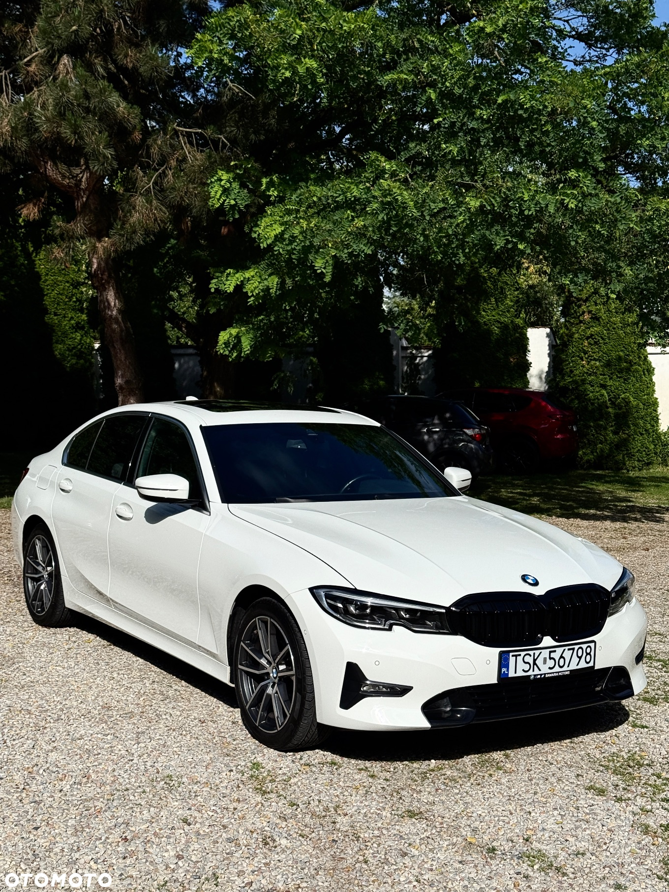 BMW Seria 3 330i xDrive - 10