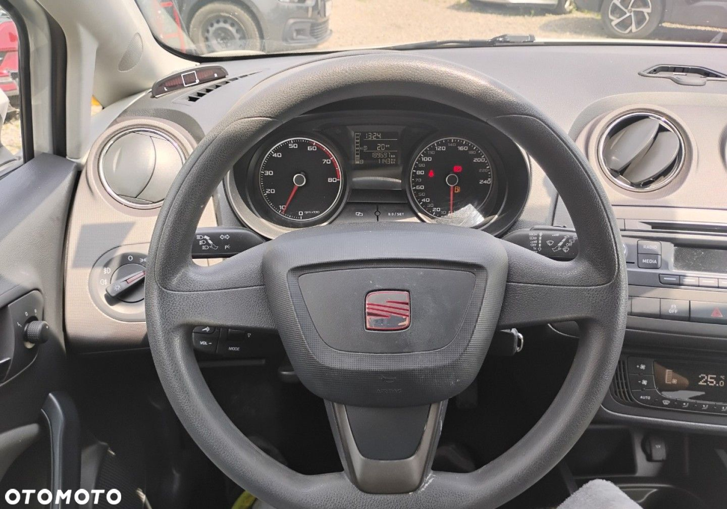 Seat Ibiza - 12