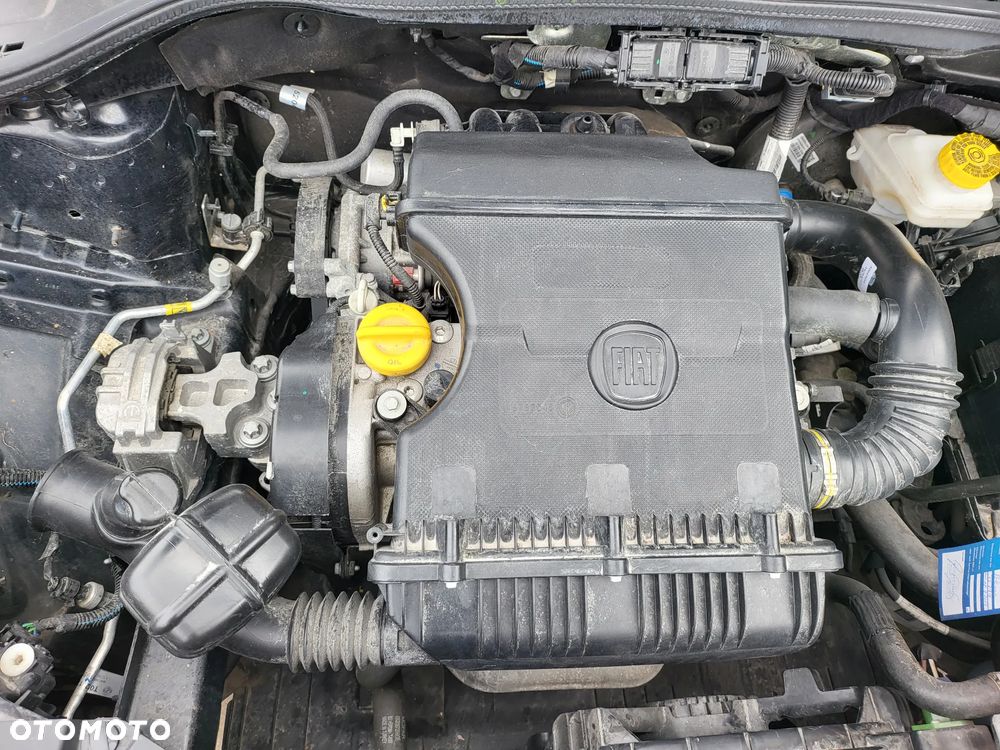 Fiat Tipo 1.4 16v Lounge EU6d - 30