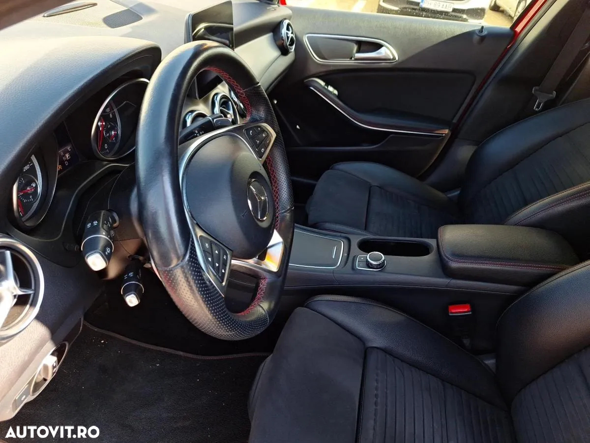 Mercedes-Benz GLA 220 d 4MATIC Aut. - 9