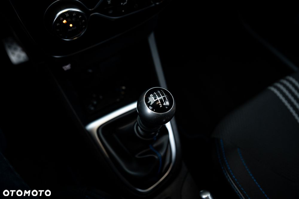 Renault Clio Energy TCe 120 Bose Edition - 34