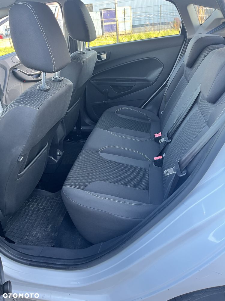 Ford Fiesta - 6
