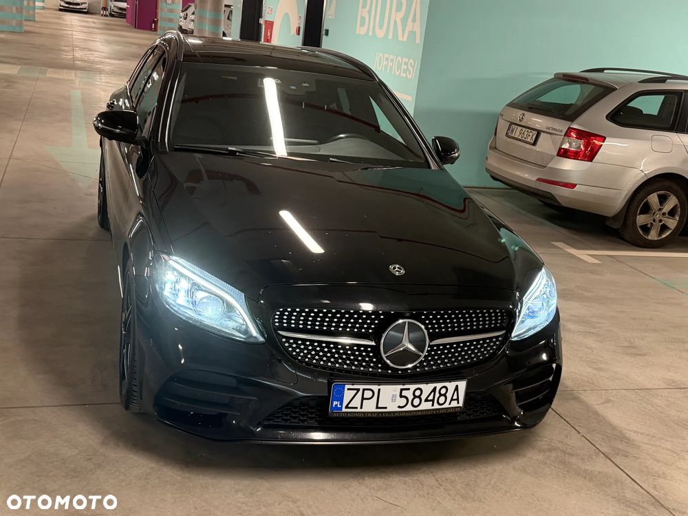 Mercedes-Benz Klasa C 200 9G-TRONIC AMG Line - 2