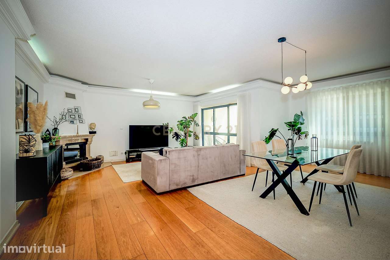 Apartamento T3 em Condomínio Privado no Estoril - Grande imagem: 5/31
