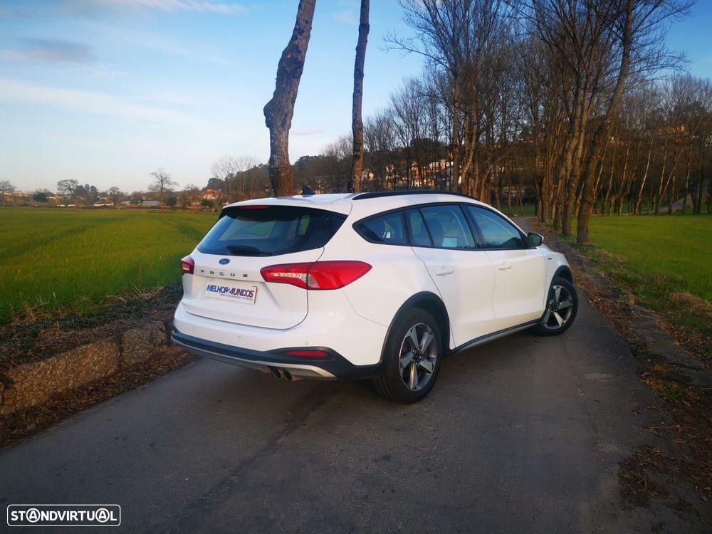 Ford Focus SW 1.5 TDCi EcoBlue ST-Line - 5