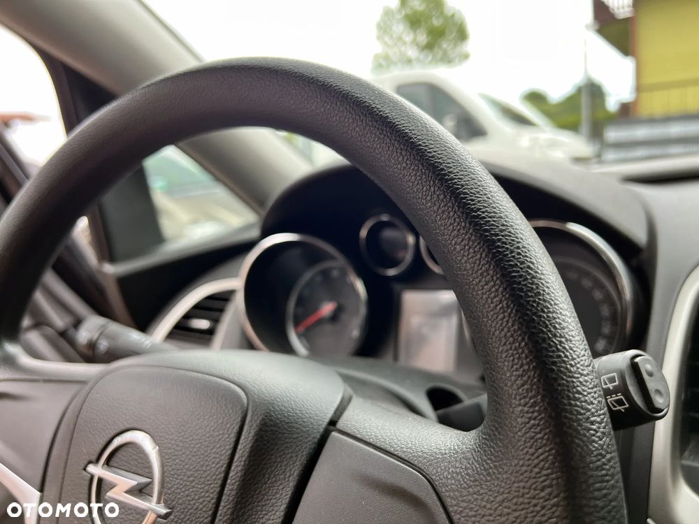 Opel Astra 1.4 Selection - 17