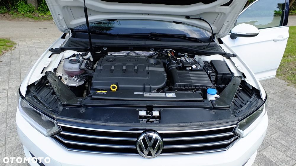 Volkswagen Passat 2.0 TDI BMT Highline DSG - 22
