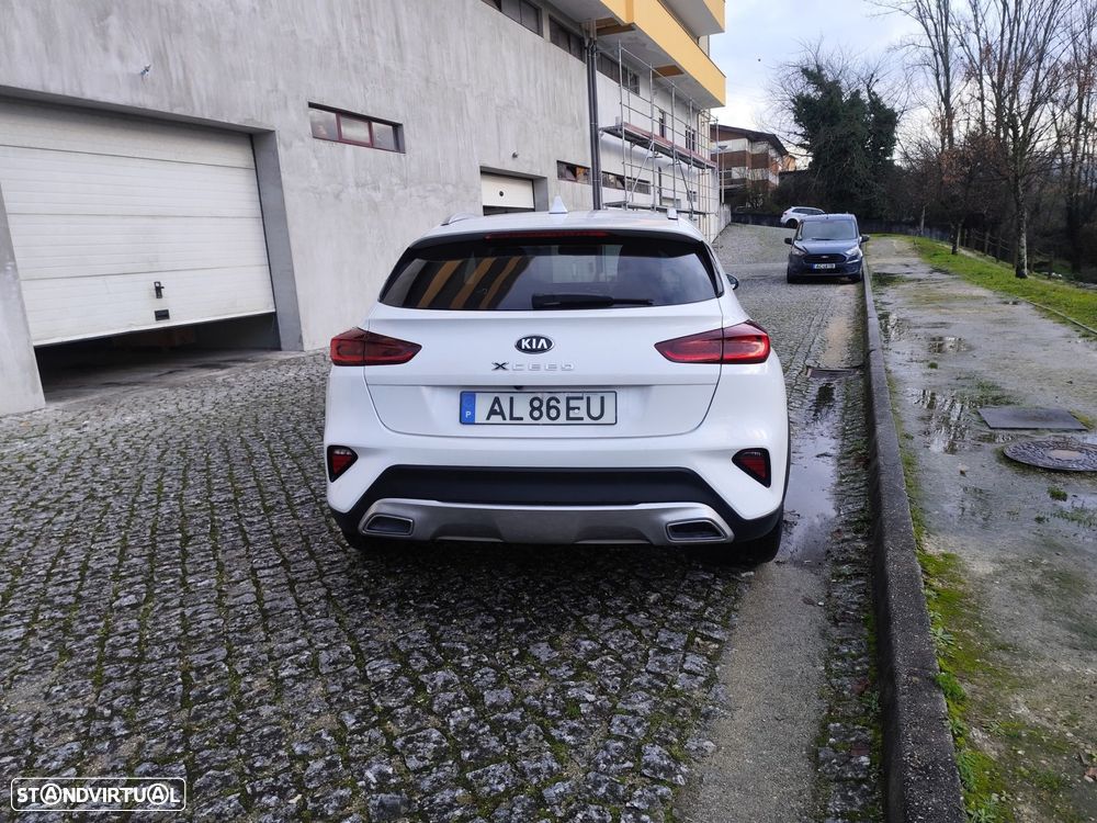 Kia XCeed 1.6 CRDi MHEV Drive - 8