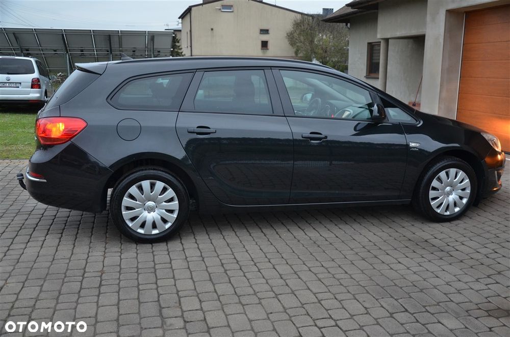 Opel Astra - 10