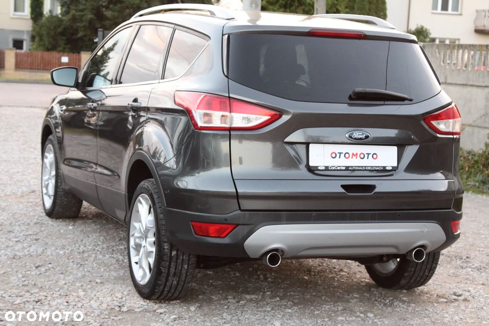 Ford Kuga 2.0 TDCi 2x4 Titanium - 8