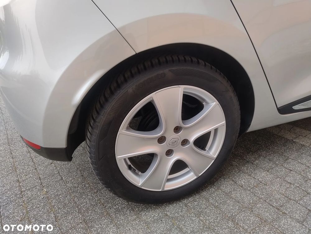 Renault Clio TCe 90 Limited - 37