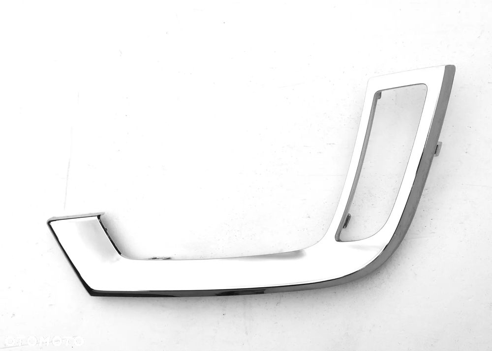 SUZUKI VITARA 3 III 2018 - Lampa LED DRL + listwa CHROM zderzak L ORYGINAŁ - 2