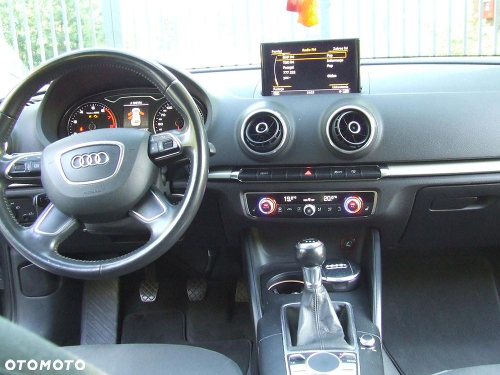 Audi A3 Sportback 1.4 TFSI Attraction - 15