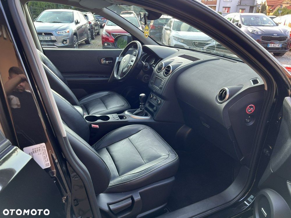 Nissan Qashqai - 22
