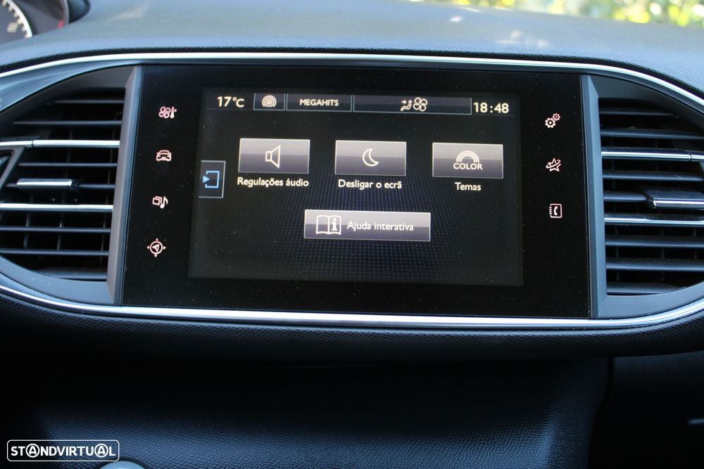 Peugeot 308 1.2 PureTech Allure Pack - 17