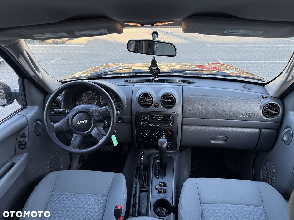 Jeep Cherokee 2.8 CRD Automatik Sport - 8