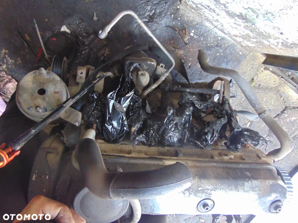 Silnik T4 Orginał 2,5 TDI - 7