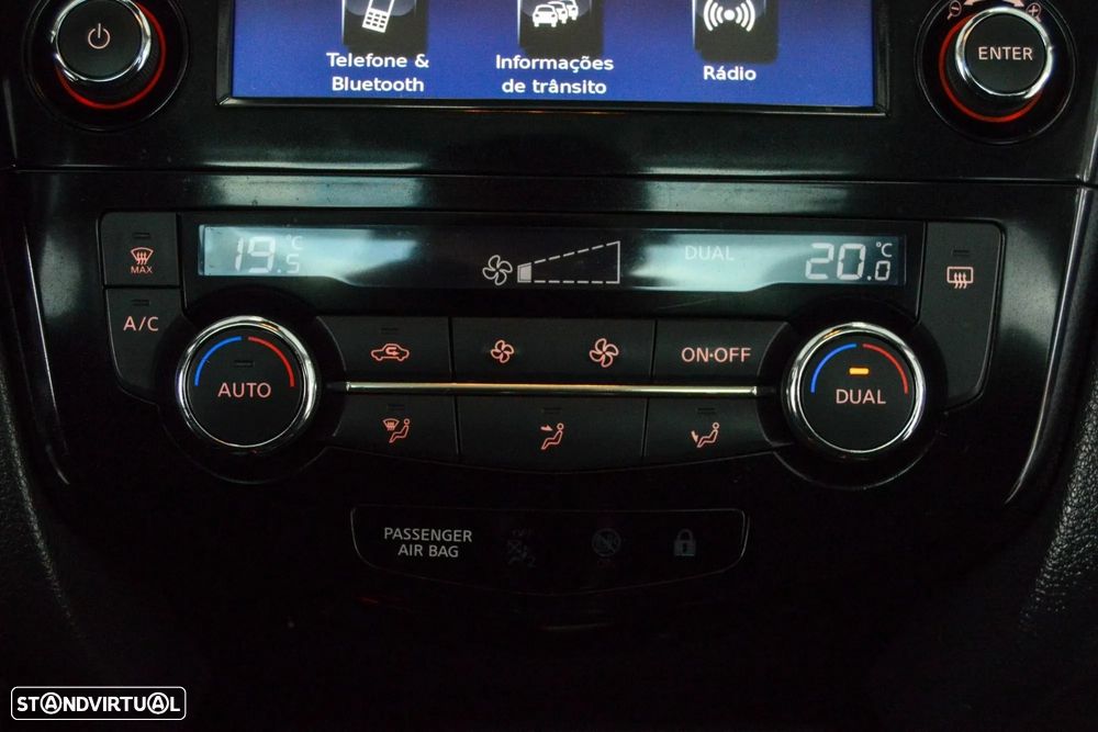 Nissan Qashqai 1.6 dCi N-Connecta - 44