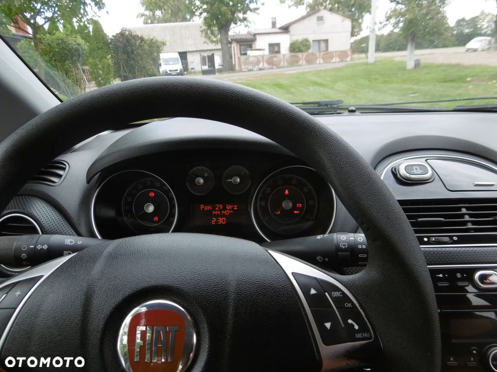 Fiat Grande Punto 1.4 8V 360 - 4