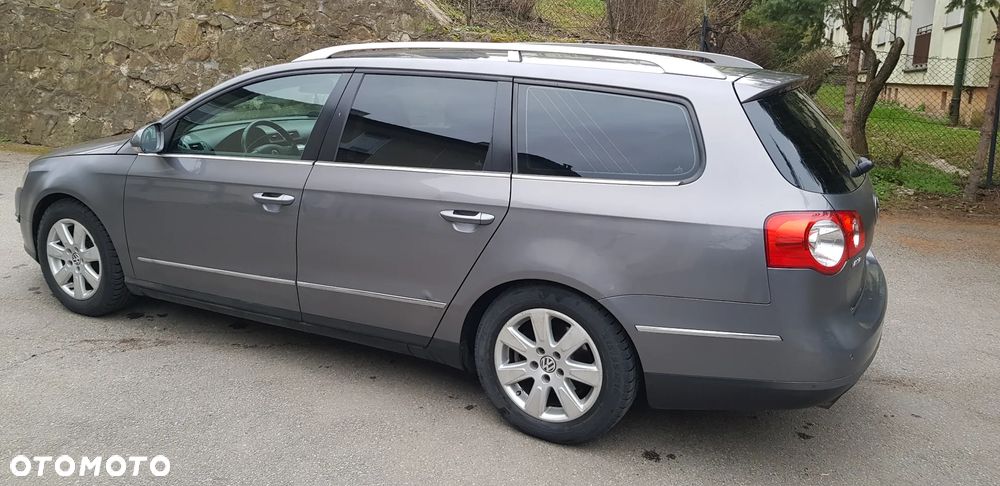 Volkswagen Passat 2.0 FSI Individual - 5