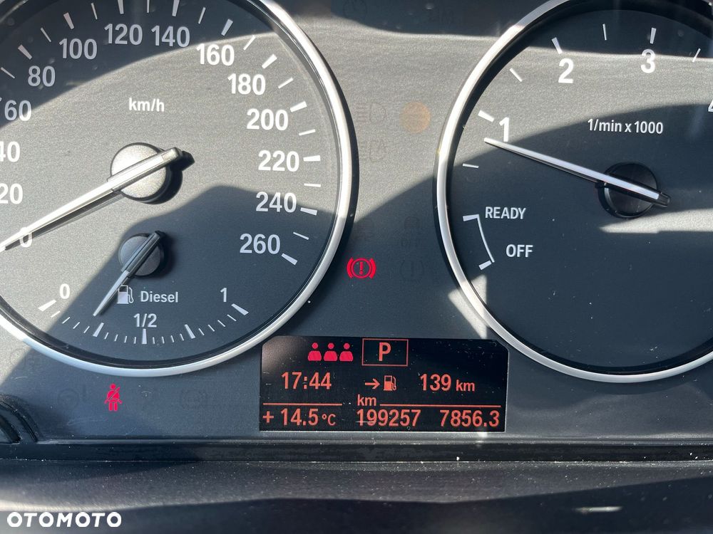 BMW Seria 1 - 12