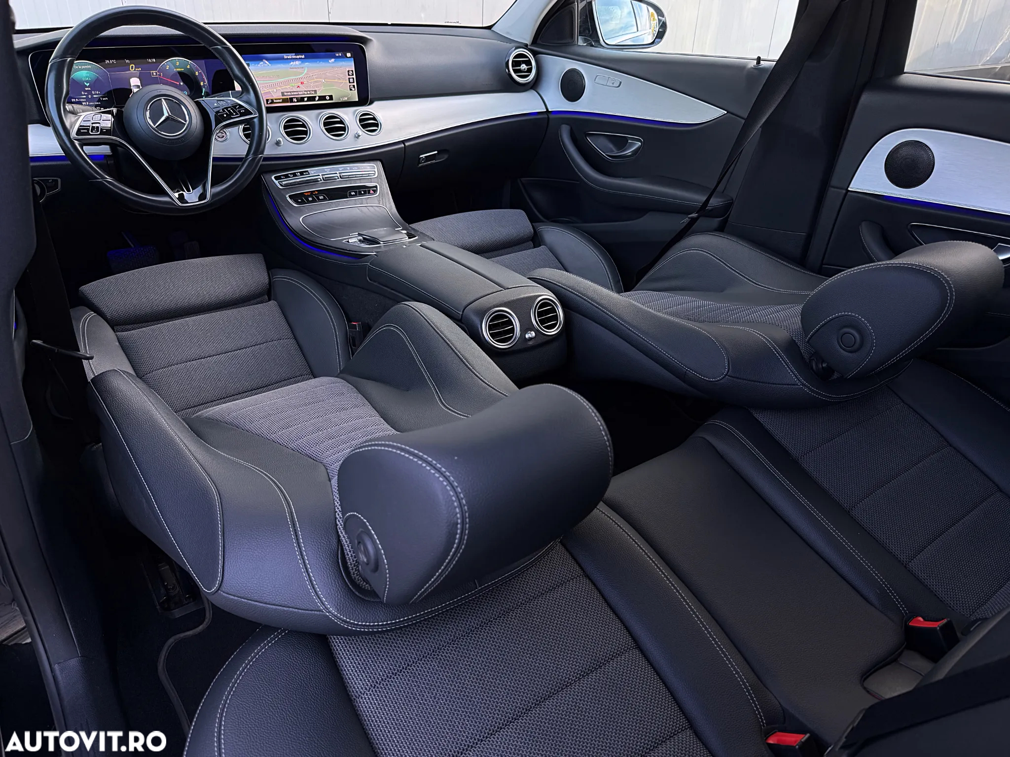 Mercedes-Benz E 300 de 9G-TRONIC AMG Line - 25