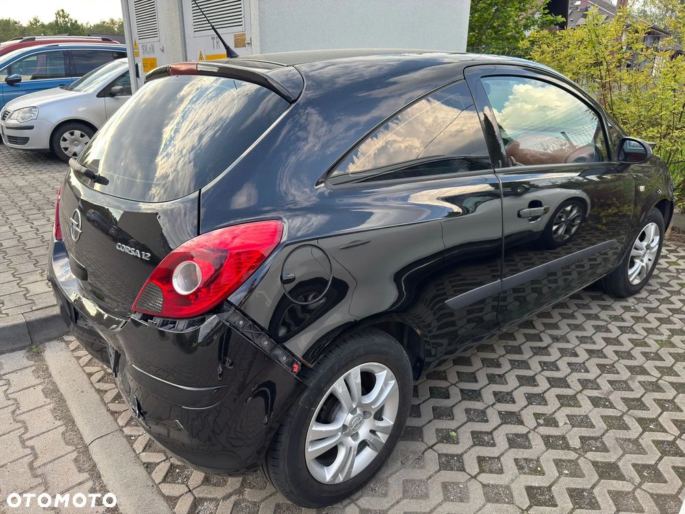 Opel Corsa 1.2 16V Enjoy - 2