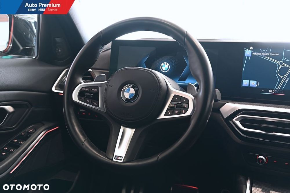 BMW Seria 3 330i xDrive - 17