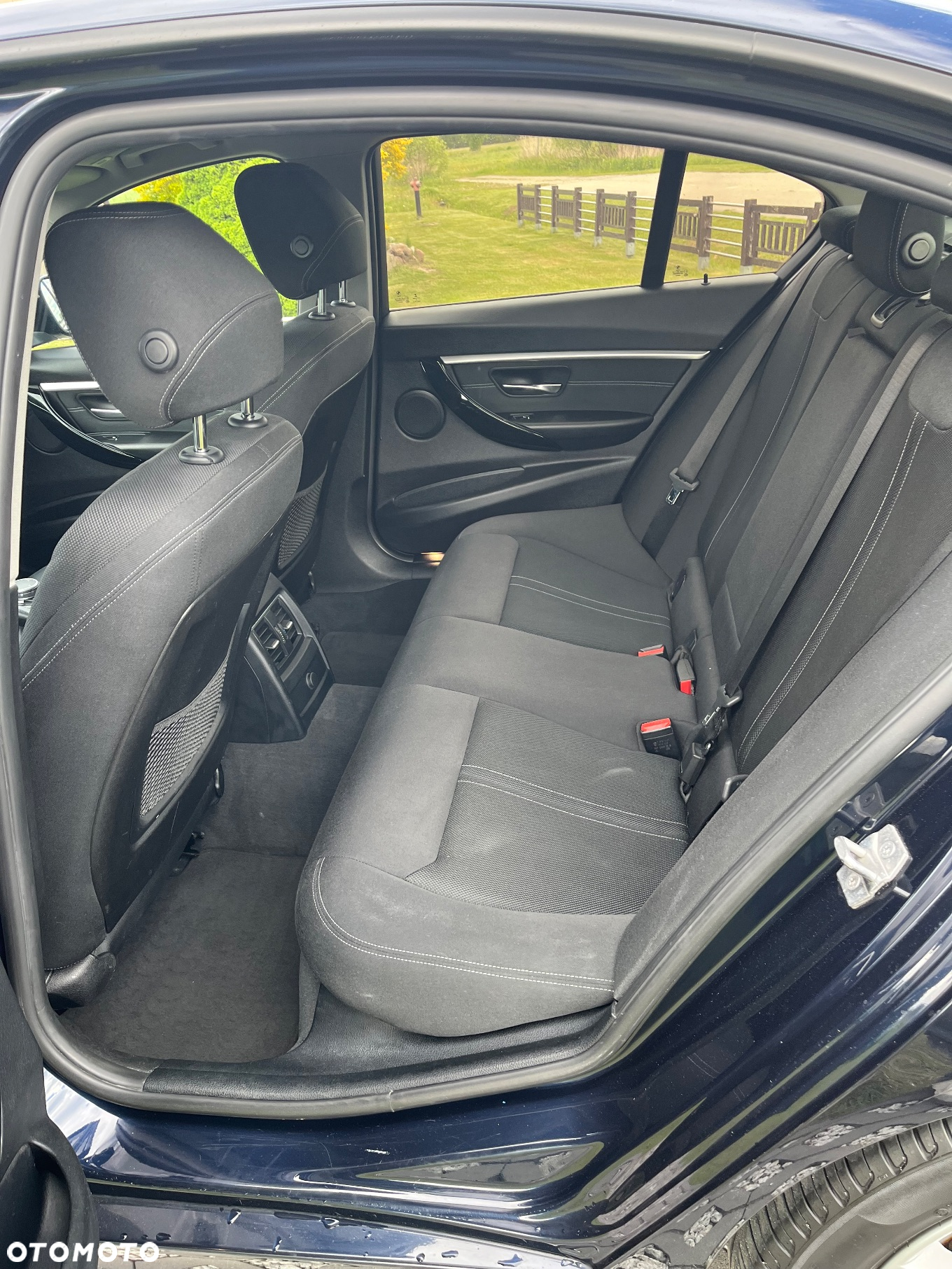 BMW Seria 3 - 12