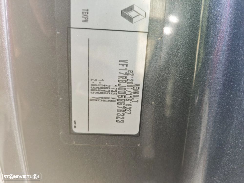 Renault Clio Sport Tourer Energy dCi 90 EDC Intens - 13