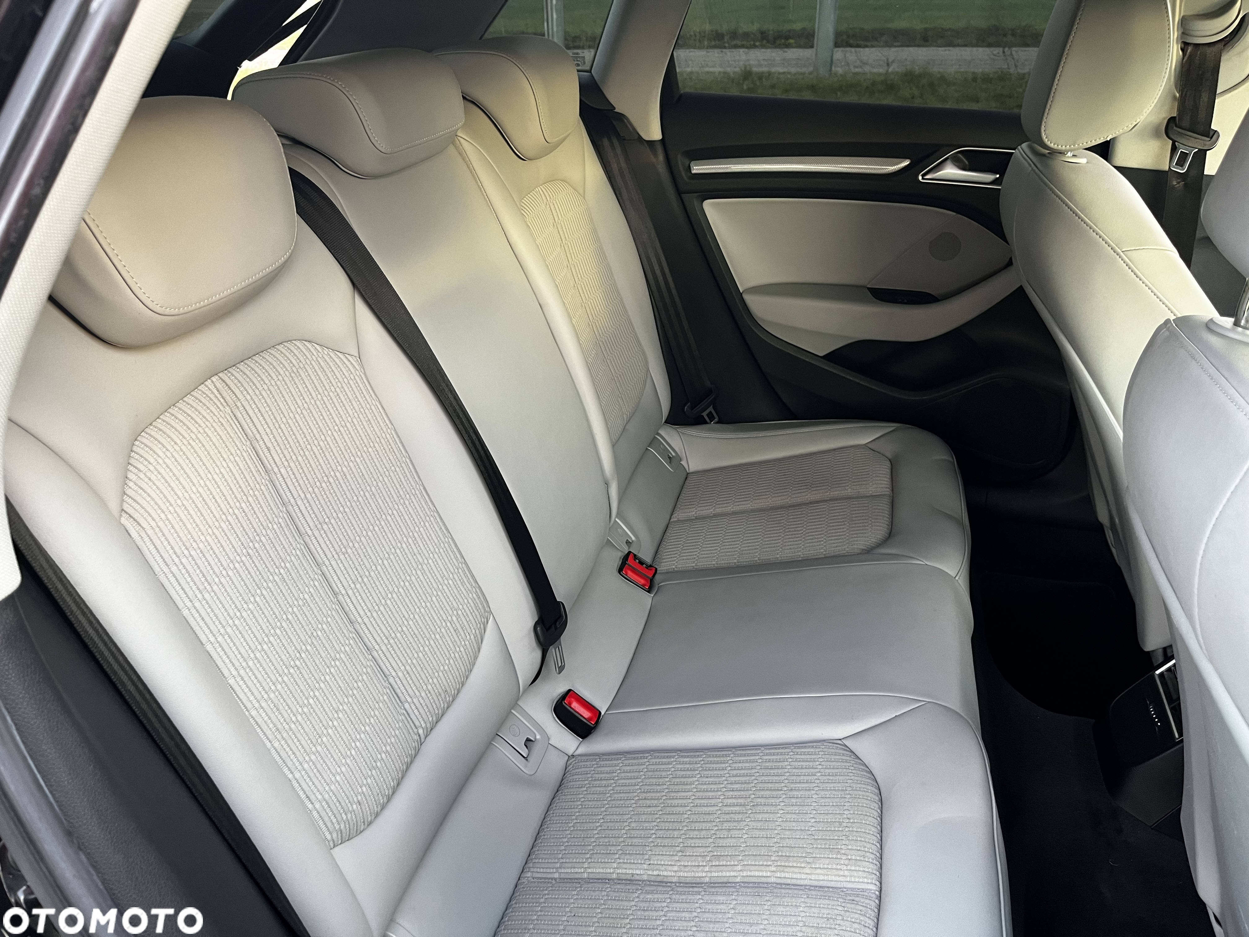 Audi A3 2.0 TDI clean diesel Quattro Ambiente S tronic - 17