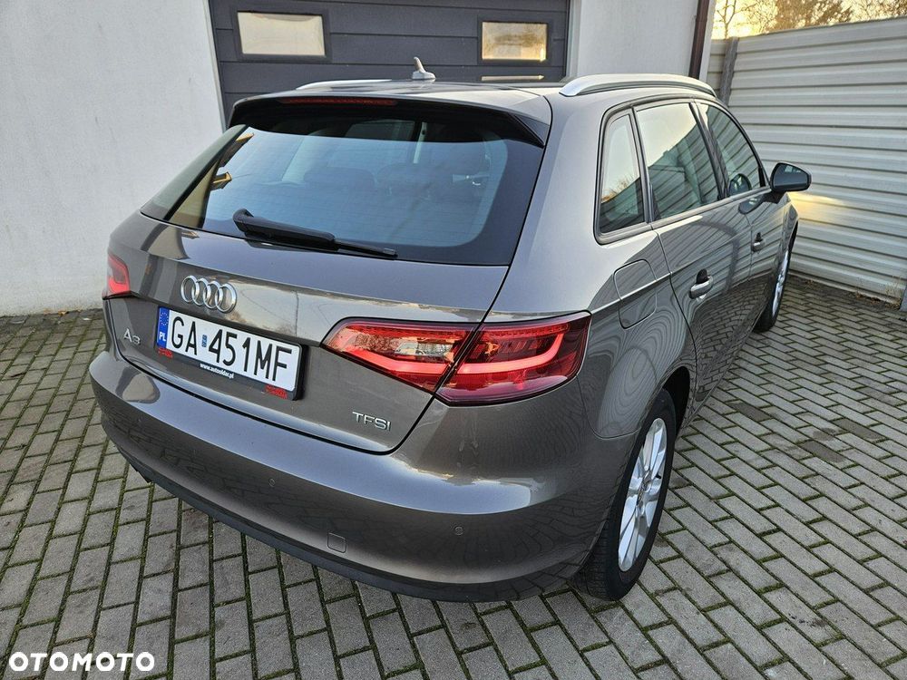 Audi A3 Sportback - 16