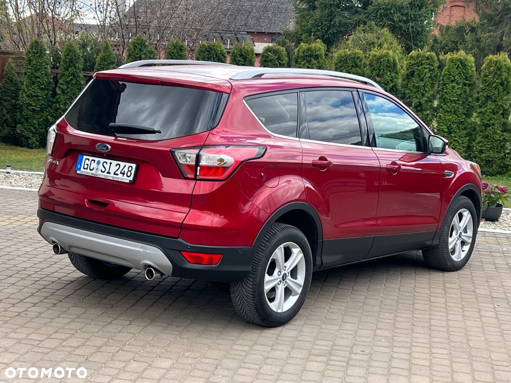 Ford Kuga 2.0 TDCi 2x4 Titanium - 17