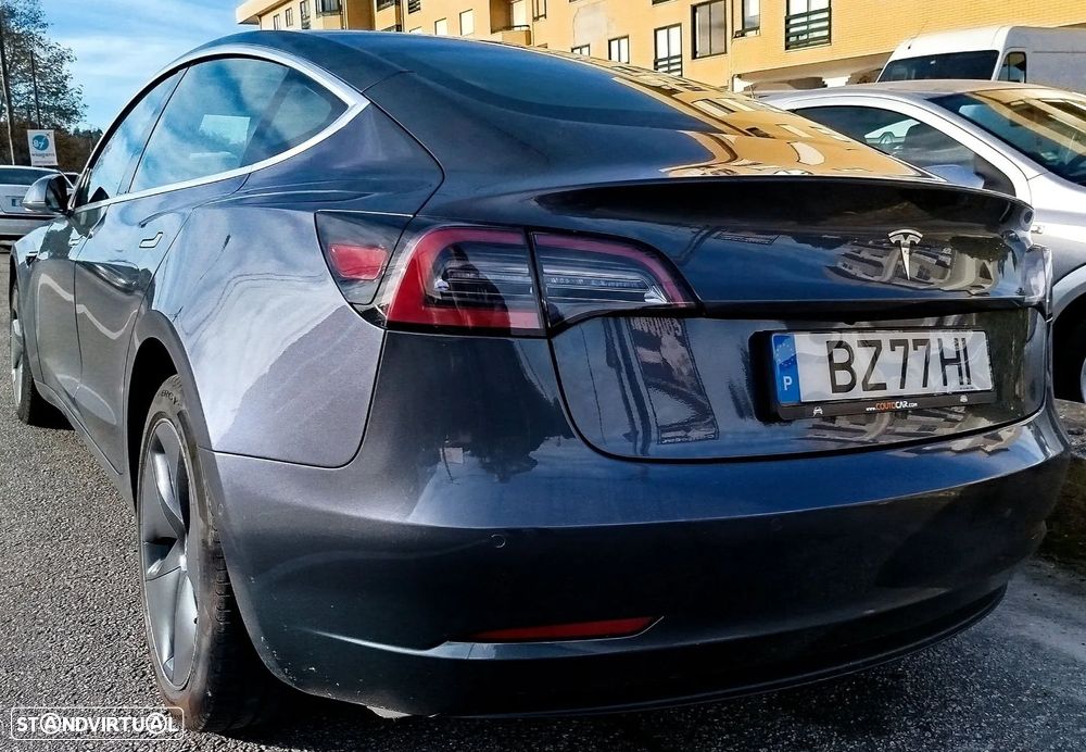 Tesla Model 3 RWD - 2